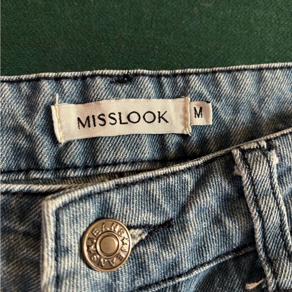 Miss look floral jeans sz Medium. Like new condition. - Picture 4 of 6